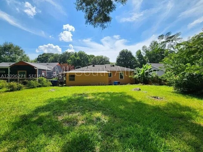 2485 Spring Garden Dr SW