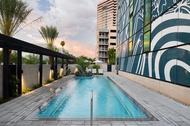 Photo - Alloy Midtown