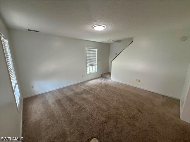 Photo - 250 Leawood Cir