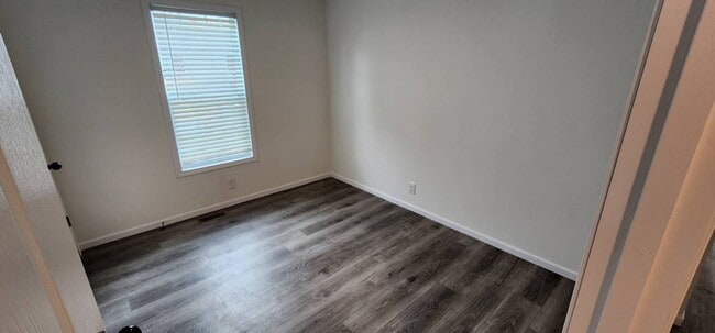 Photo - 10326 Old Leo Rd