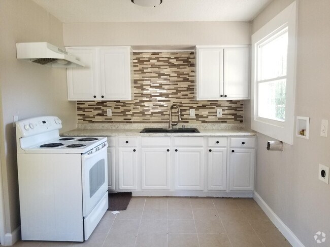 Building Photo - 3918 Oakley Ave Rental