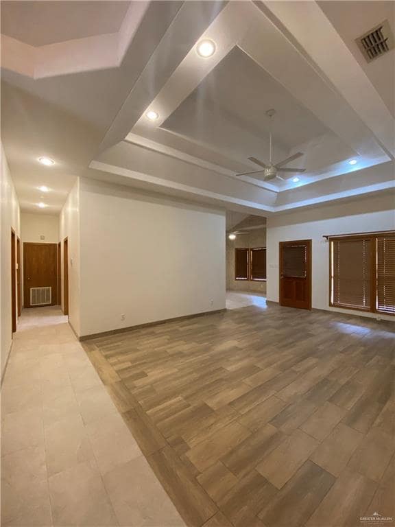 Photo - 21 N 47th St