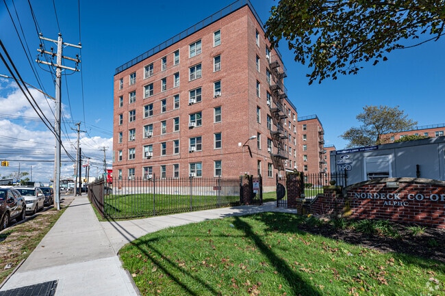 Photo - Nordeck Co-Op