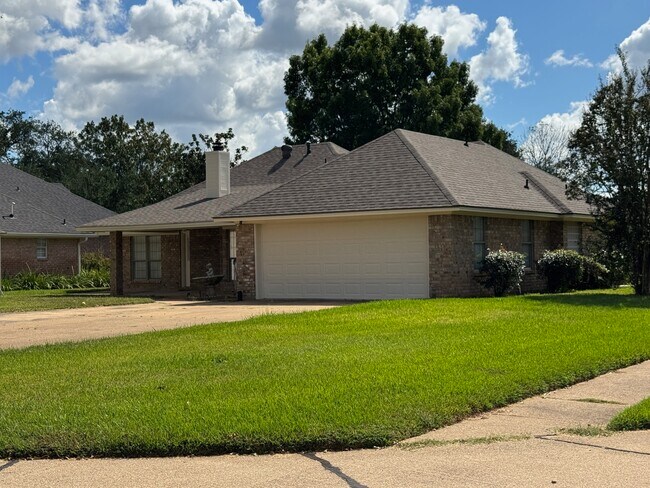 House Back - 1601 S Lexington Dr
