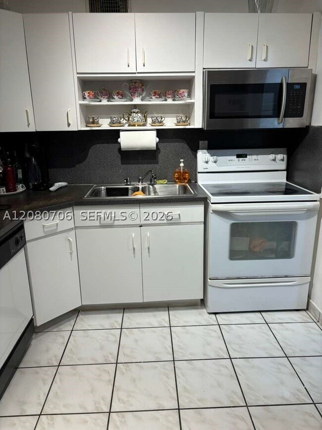 Photo - 11 Olive Dr