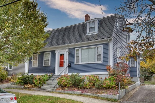 Photo - 92 Franklin St