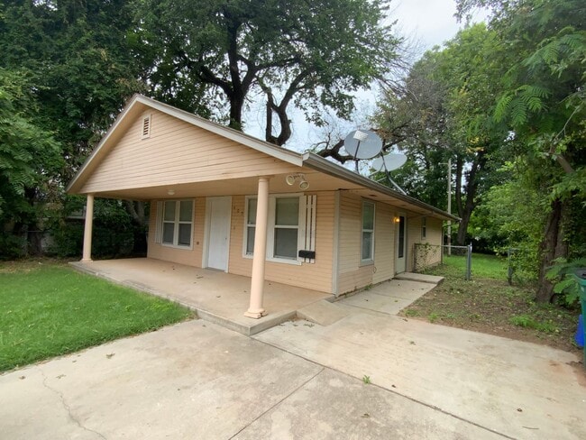 2 bedroom 1 bath - 2 bedroom 1 bath House
