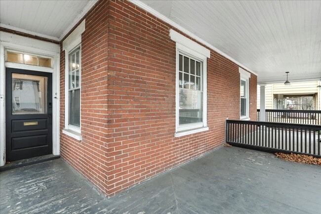 Photo - 1052 Edgar Ave Unit 1052 Edgar Ave