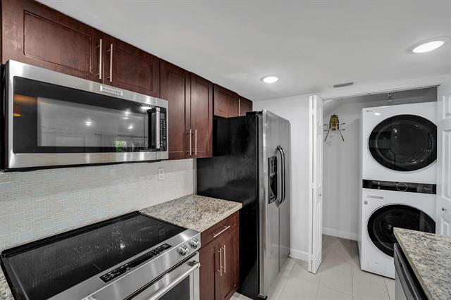 Photo - 4550 SW 68th Court Cir