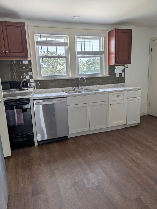 Photo - 32533 Chincoteague Rd