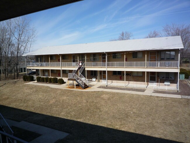 Vandalia Terrace - Vandalia Terrace