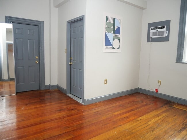 140 Trenton St Unit 2