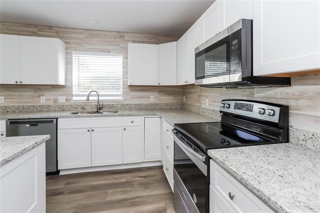 Photo - 8097 Settlers Creek Cir