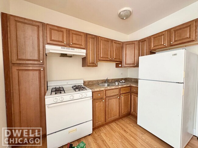 Photo - 2610 N Kimball Ave