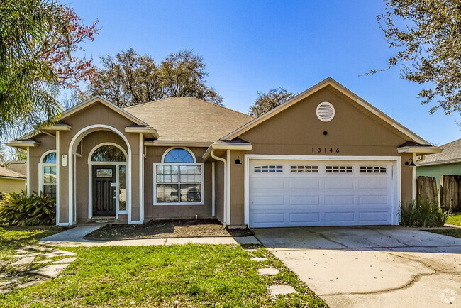 Building Photo - 13146 Staffordshire Dr S Rental