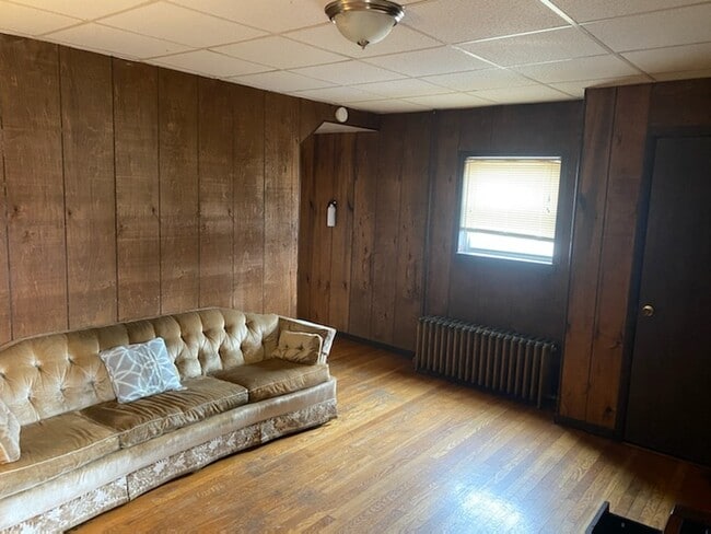 Building Photo - 265 Duncan Ave Rental