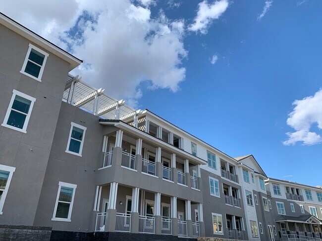 Solaire at Montecillo - Solaire at Montecillo Apartments