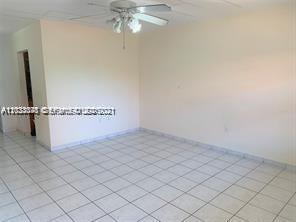 Photo - 4655 Palm Ave Unit 315