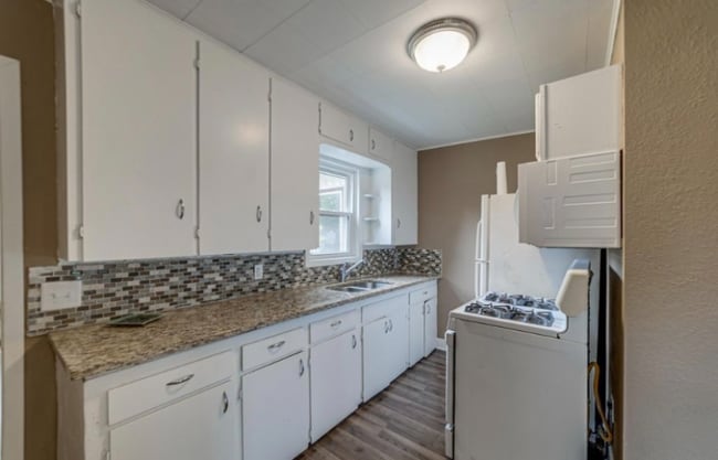 Photo - 253 11th Street Southwest