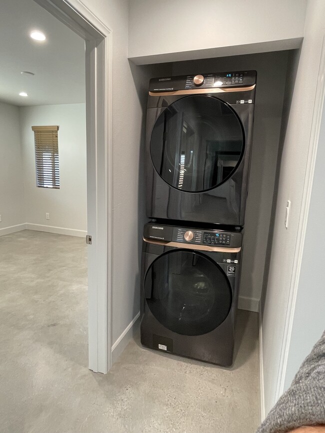 Photo - 926 Tupelo Wood Ct Unidad B