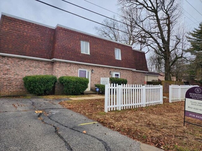 Photo - 3 Bedroom Townhome