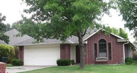 " 3-Bedroom Home with 2 Full Baths in Edmo... - " 3-Bedroom Home with 2 Full Baths in Edmo...