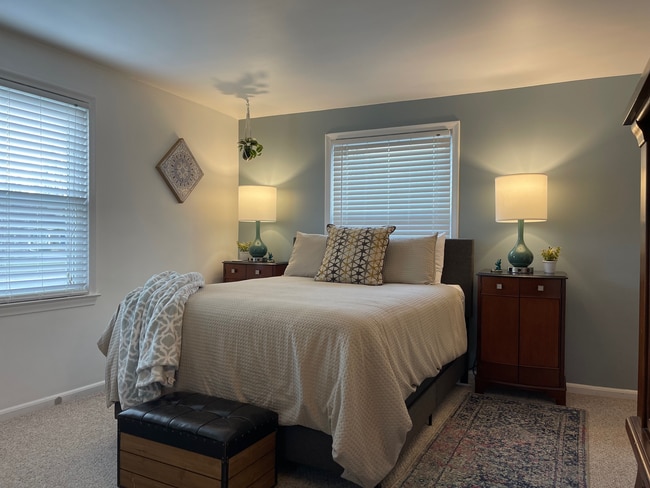 Photo - 5121 Plymouth Road Unidad Lower