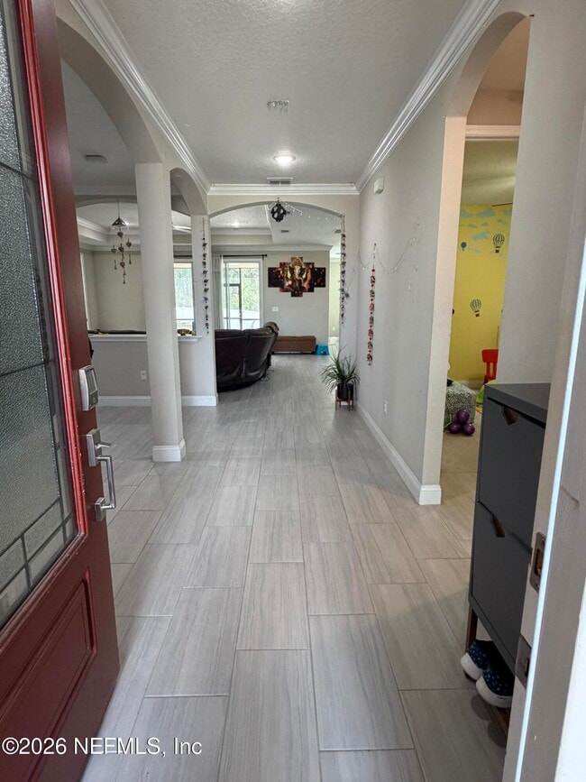 Photo - 332 Silver Reef Ln