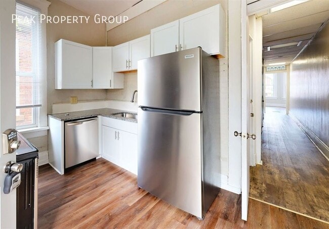 Photo - 2357 1/2 N. High Street-