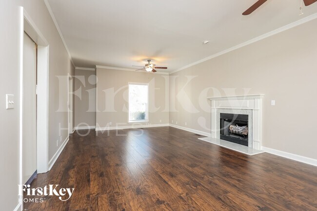 221 Shoemaker Ct