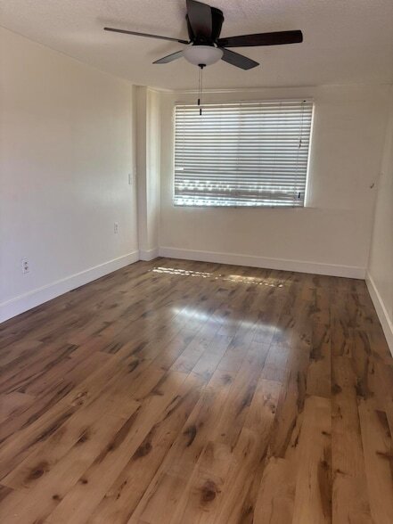 Photo - 83632 Manzanita Ave