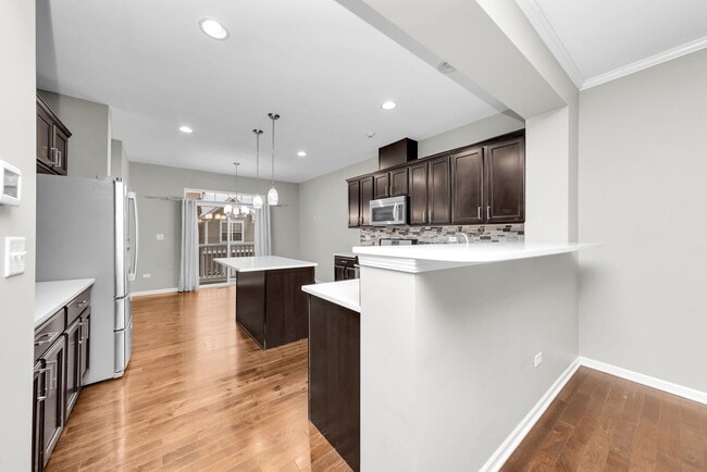 Photo - 2525 Dunraven Ave