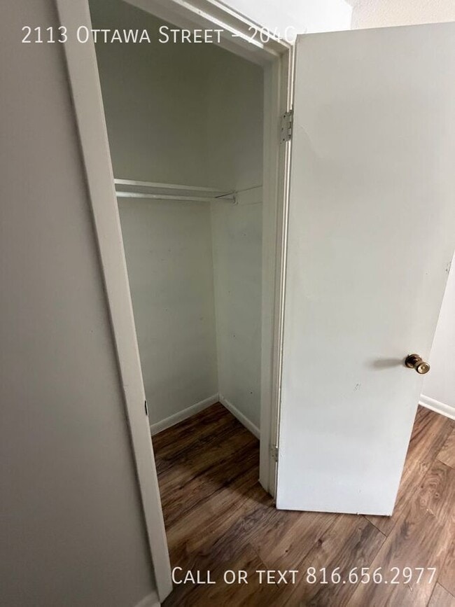 Photo - 2113 Ottawa St Unit 204C