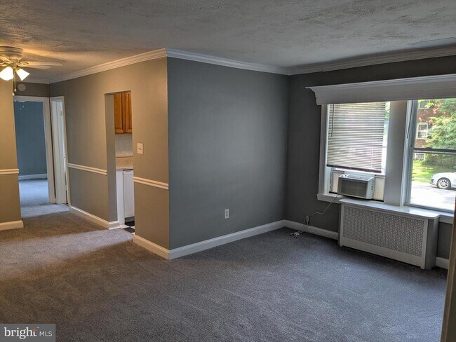 Photo - 1400 N Kenilworth St Unit 4