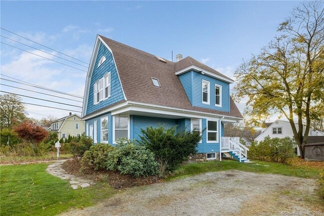 Photo - 939 Nichols Ave