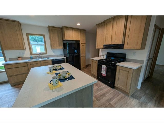 Photo - 156 Lynn Ln