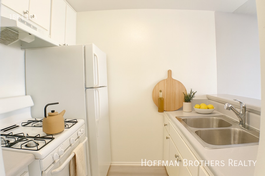 Photo - 12604 Venice Blvd. Unit 105