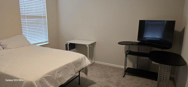 Photo - 22835 Ephesus Ave