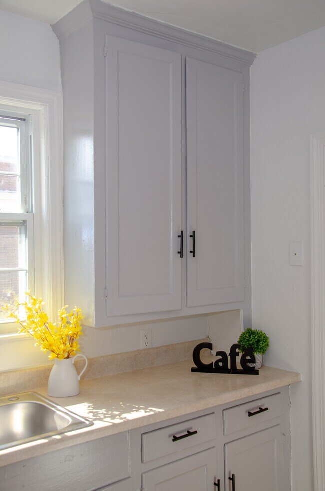 Cormere (IN-UNIT WASHER & DRYER)