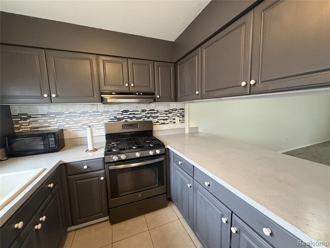 Photo - 1780 E Thirteen Mile Rd