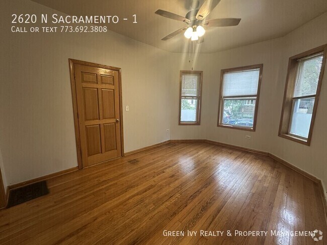 Building Photo - 2620 N Sacramento-1 Unit 1 Rental