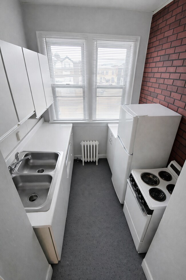 Photo - 1330 Locust St Unit 1