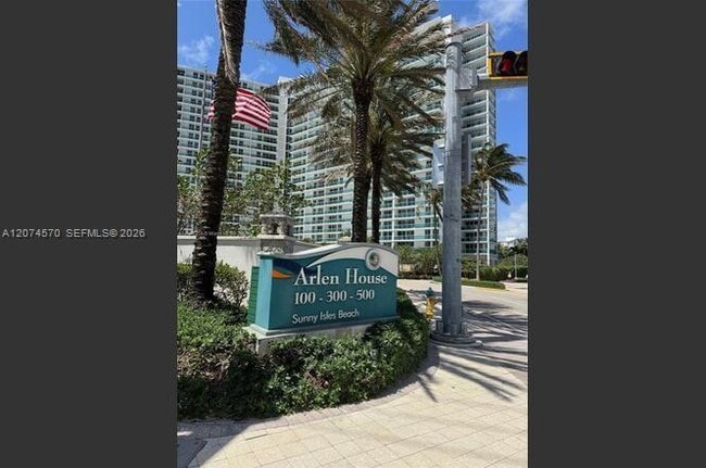 Building Photo - 500 Bayview Dr Unit 1231