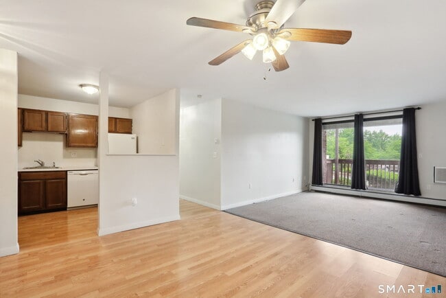 Photo - 2118 Cromwell Hills Dr Unit 2118