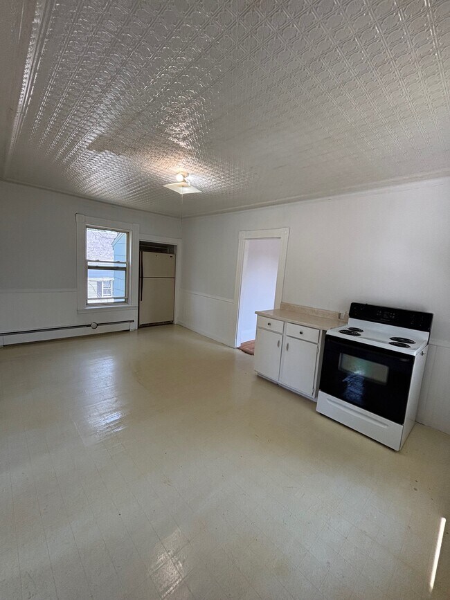 Photo - 123 3rd St Unit 1