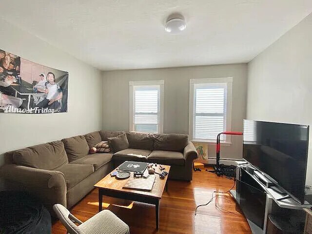 Photo - 31 Lawn St Unit 1