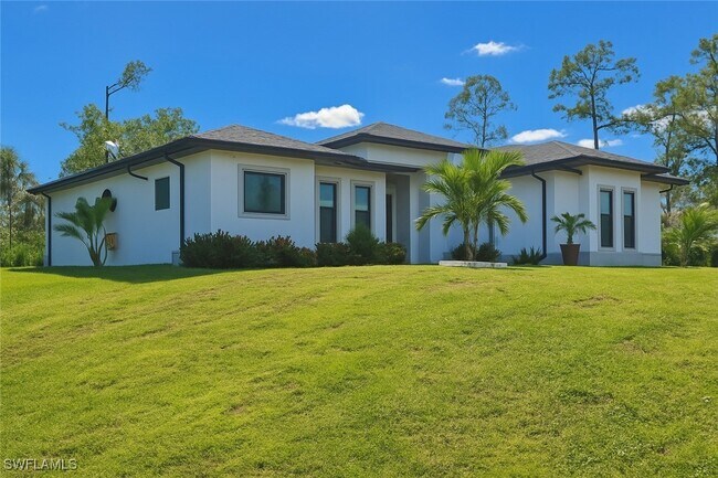 Photo - 2330 4th Ave SE