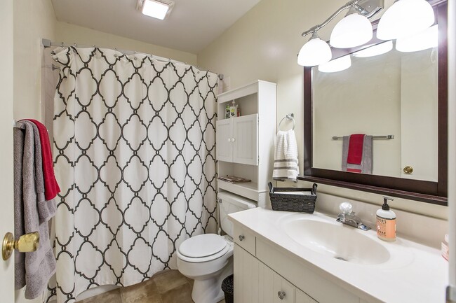 Photo - Hidden Lane Apartments