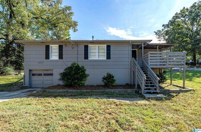 Building Photo - 1301 5th Pl NW