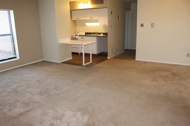 Tiffany 307 - Tiffany Apartments